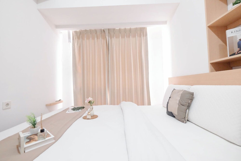 2Br (No Kitchen) Near Tokyo Hub At Tokyo Riverside Pik 2 Apartment