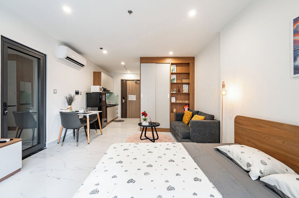LA Nest - Moru Nest