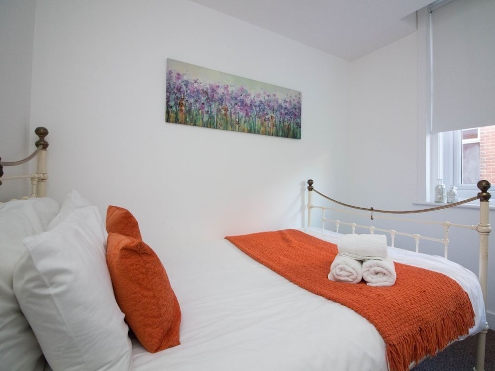 Beddoe Apartments