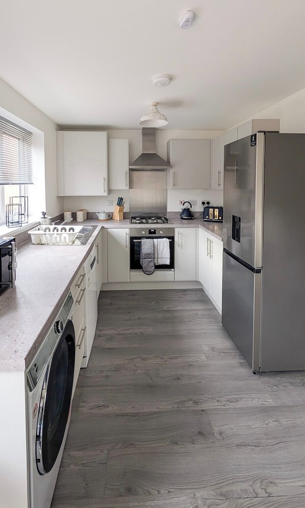 Cotswold Green - Sleeps 5 - Free EV Charge