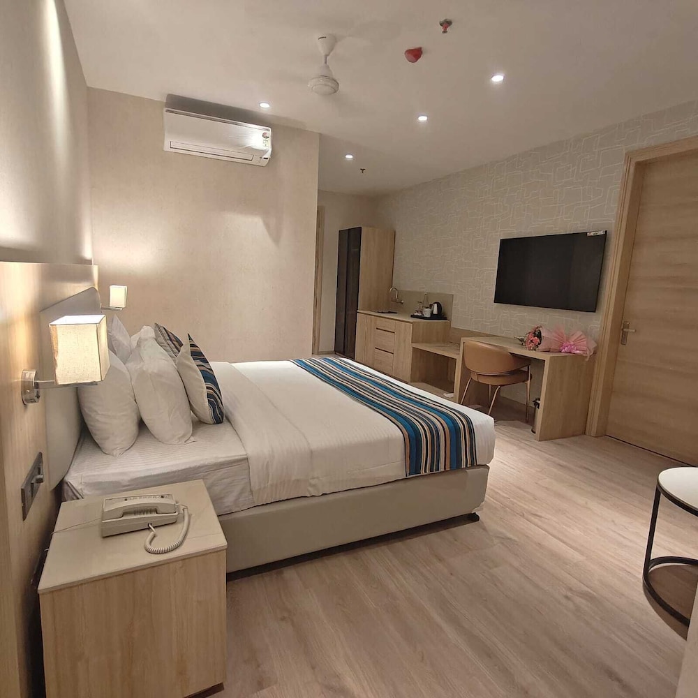 Bluestone Prime by The Cosy Hotels