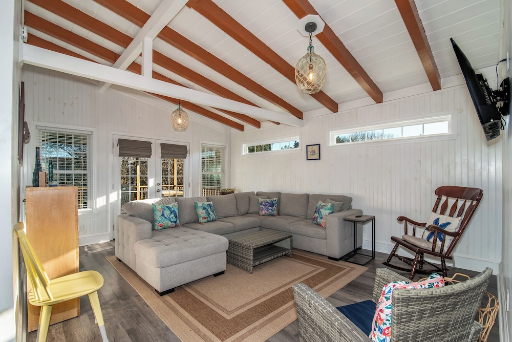 Lachicotte Vacation Rentals
