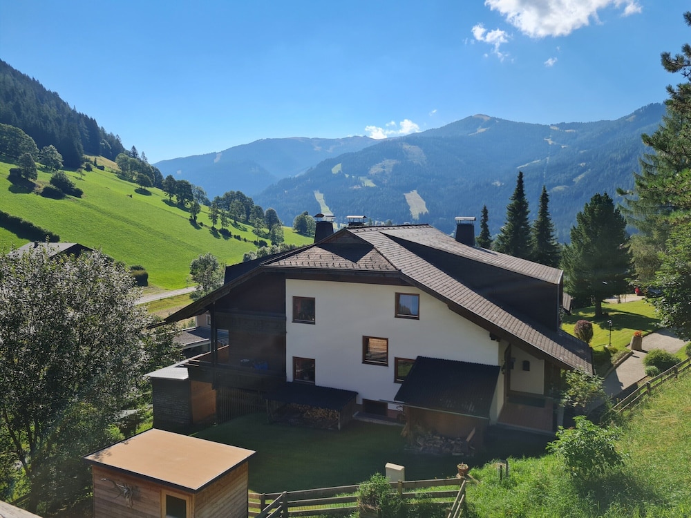 Beautiful Apartment With Panoramic Views
