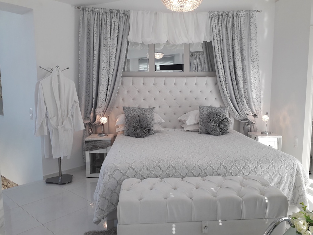 Dion Suite And Spa In Zakynthos view 2