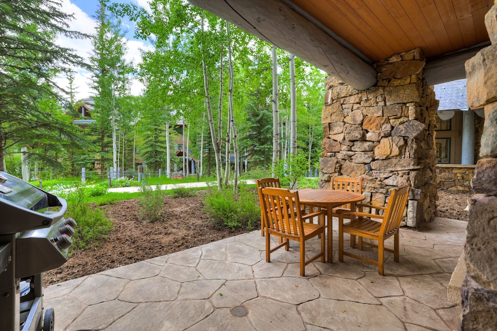 Ski-in/ski-out 2 Br Condo, Heart Of Bachelor Gulch 2 Bedroom Condo by RedAwning view 3