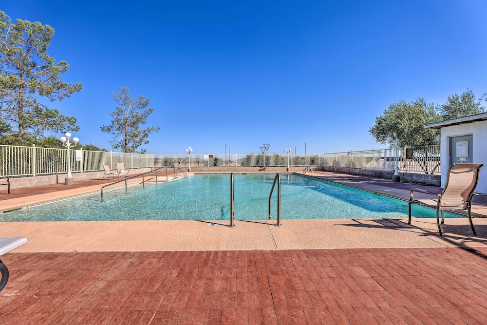 Rejuvenating Retreat w/ Ideal Eloy Location!