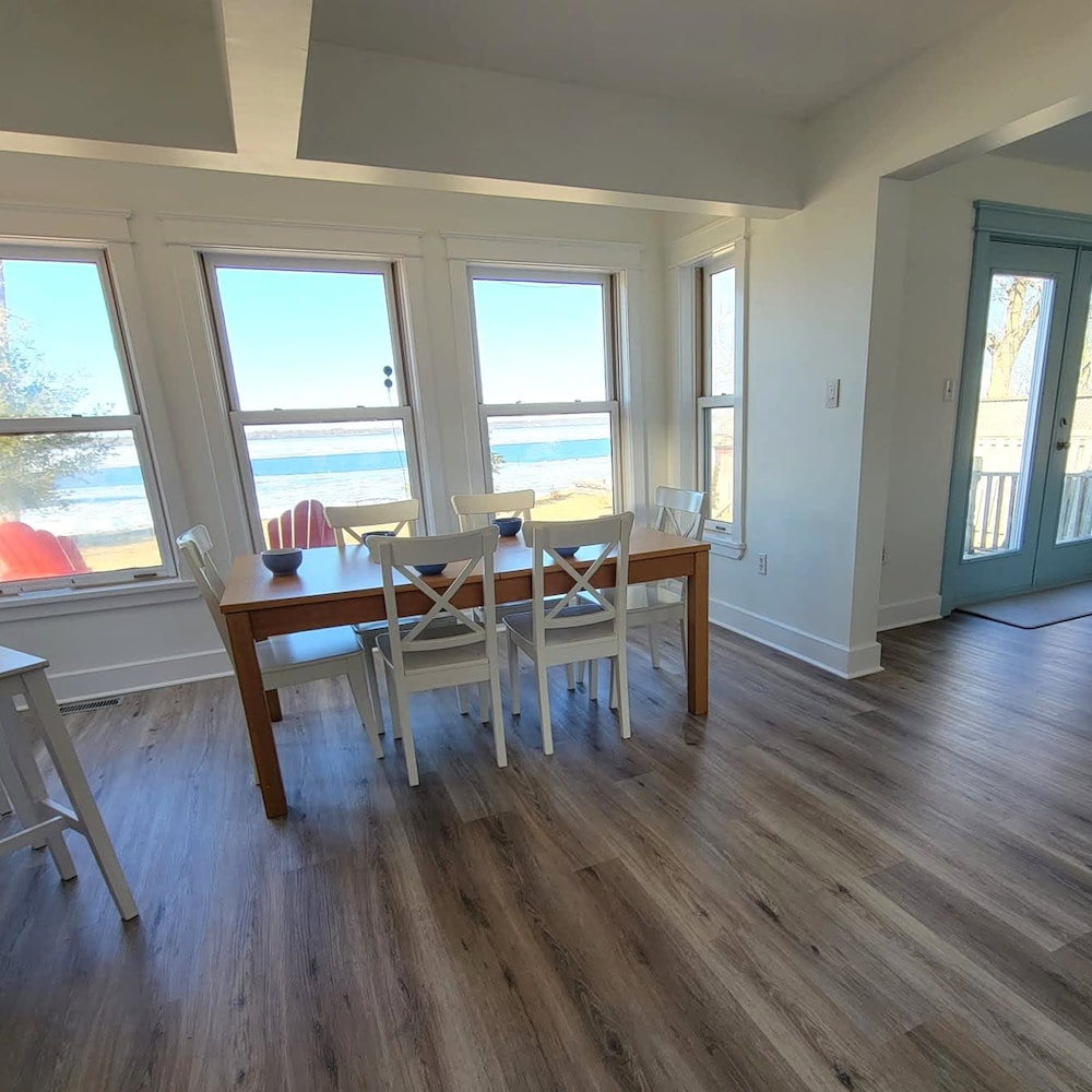 Welcome to Blue County House - Image 5