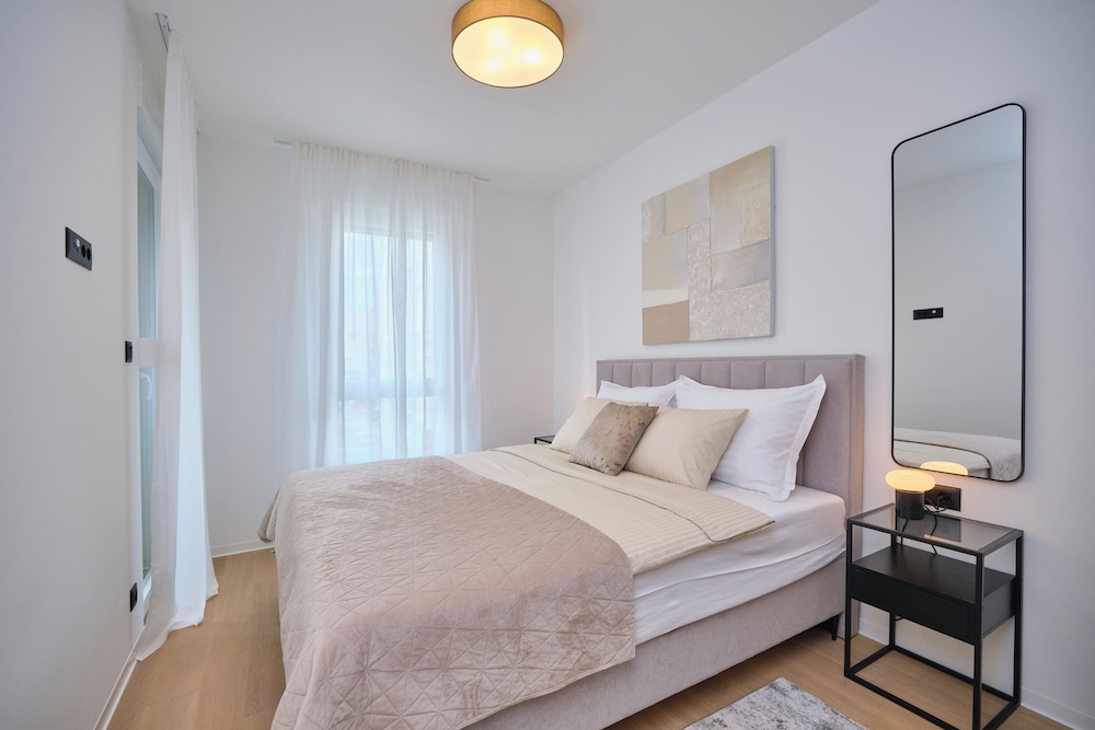 Splitful Apartment