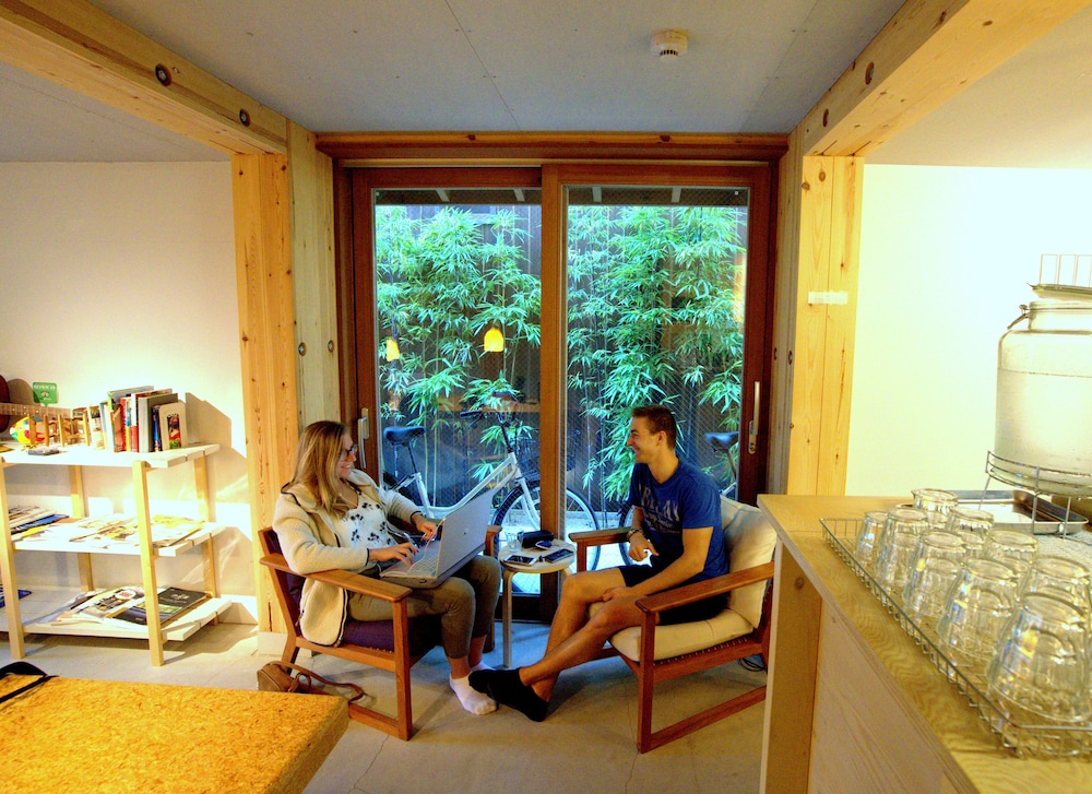utsuwa Designed Hostel