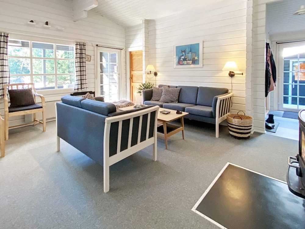 6 Person Holiday Home in Romo view 3