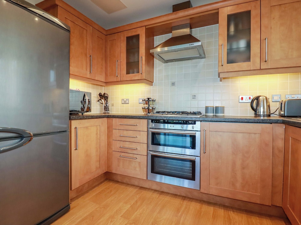 Apartment 3