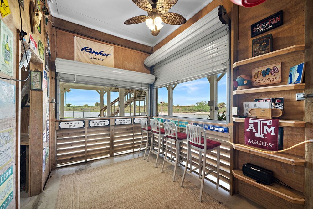 Bay Vista by Ryson Vacation Rentals