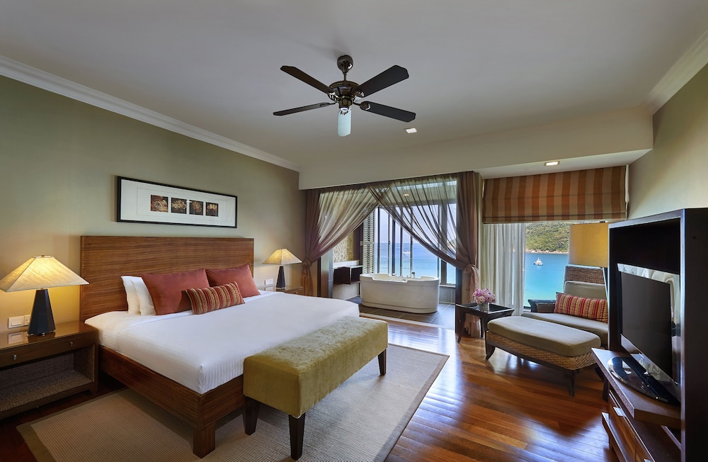 The Taaras Beach & Spa Resort 15
