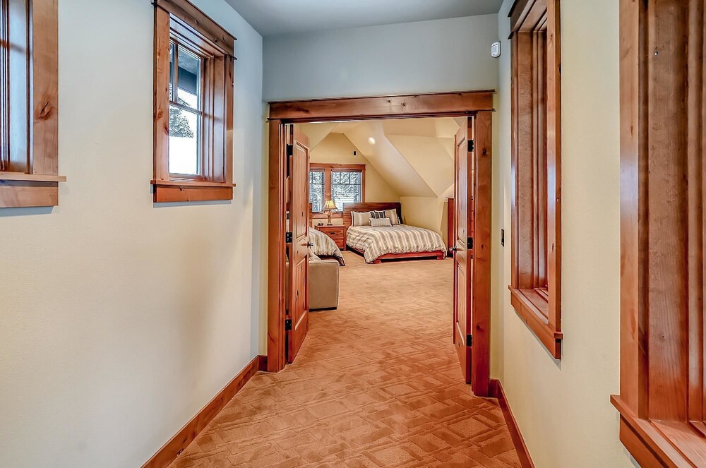 12th Manor in Suncadia