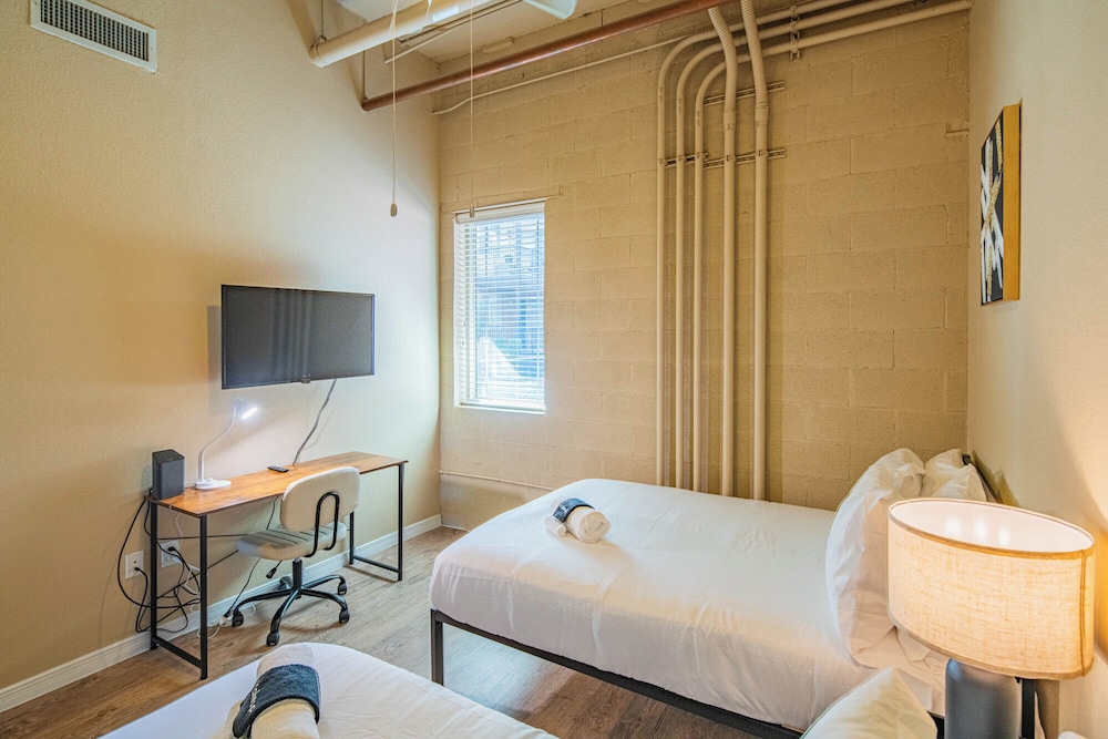 ROVE LIVING/KL - The Fredrick Tempe