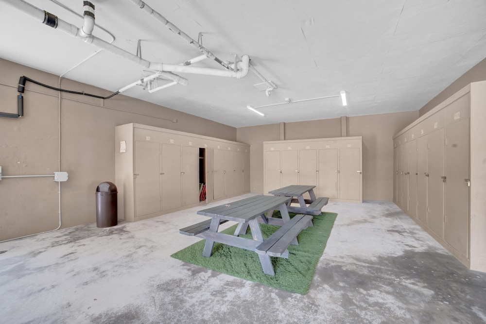 Gulf House 401