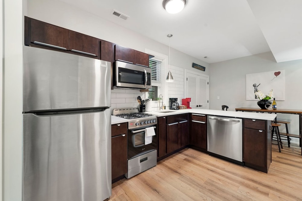 Charming Chicago Apt