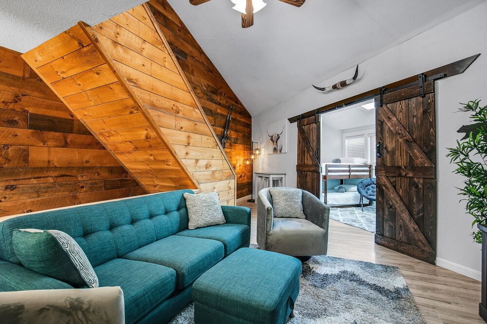 Mountaineer's Cottage - Cozy Condo In The Gorgeous White Mountains 2 Bedroom Condo by Redawning view 5