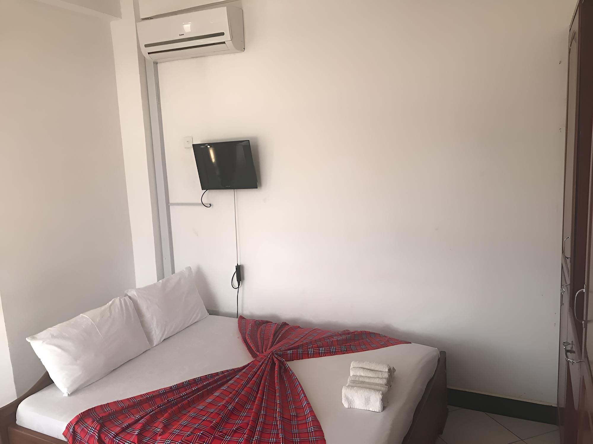 Dreams Tone Hotel
