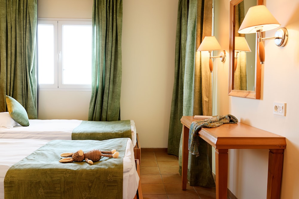 Hammamet Vacations - CALIMERA Delfino Beach Resort Spa - All inclusive - Property Image 5