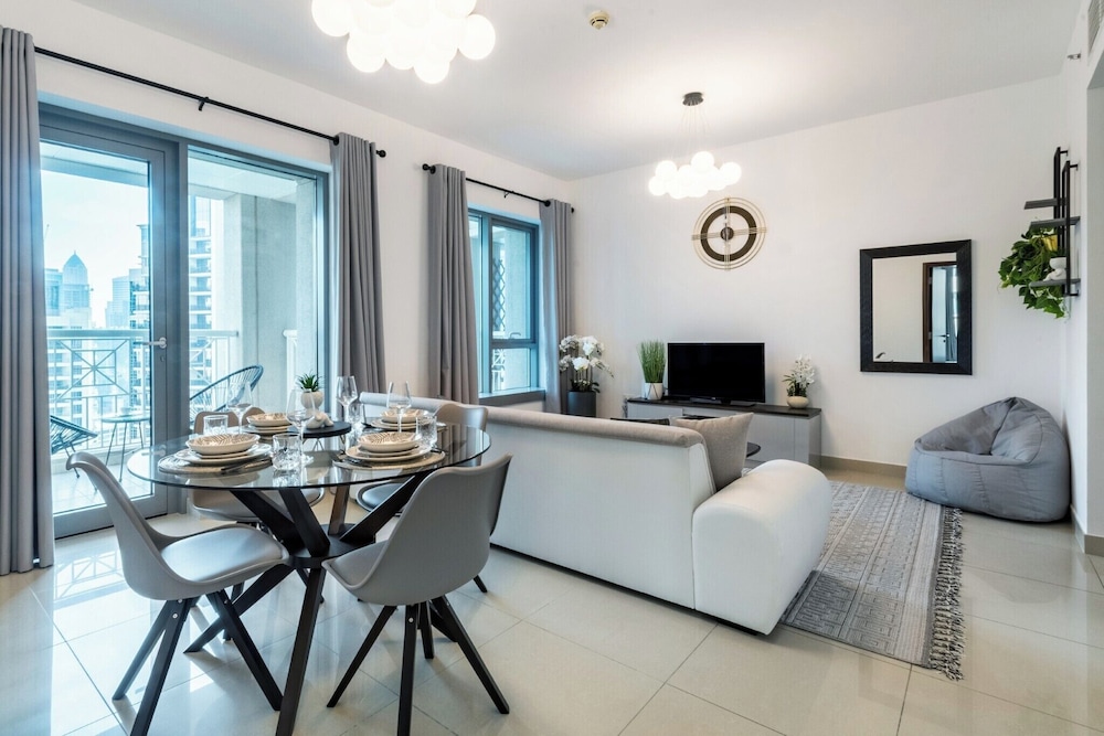 GLOBALSTAY 29 Boulevard Tower 1