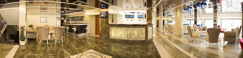 Ilkbal Deluxe Otel & Spa - Image 17