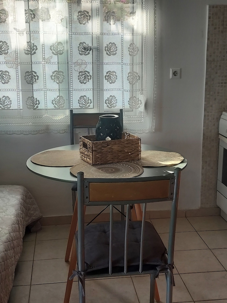 Anastasia's Holiday Home
