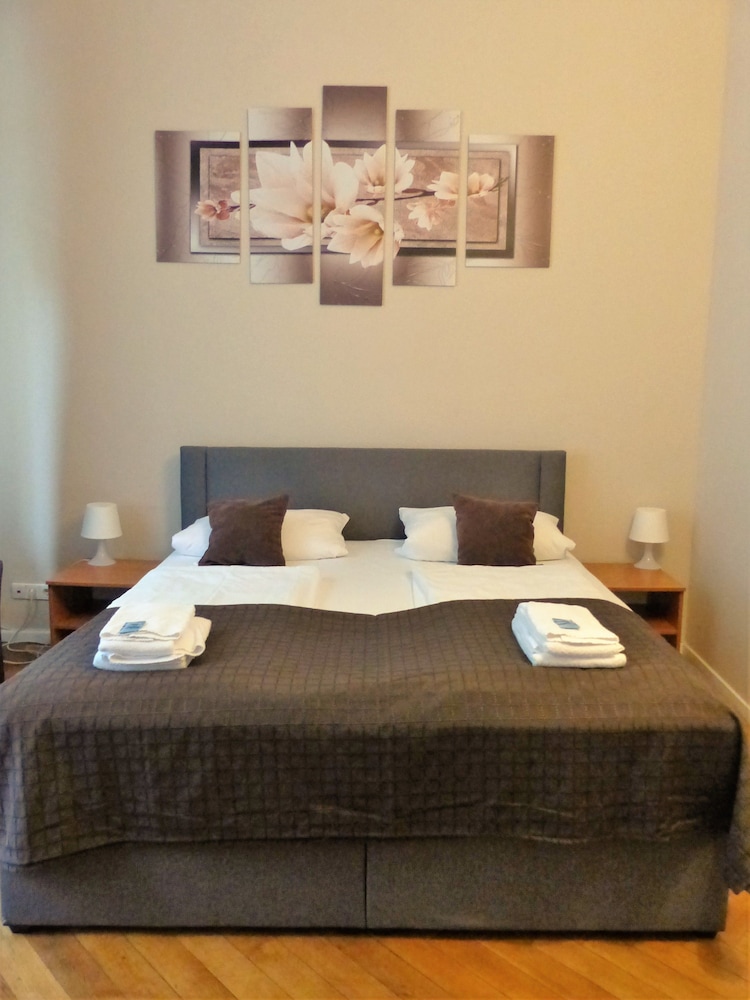 Hotel Pension Elegia am Kurfürstendamm