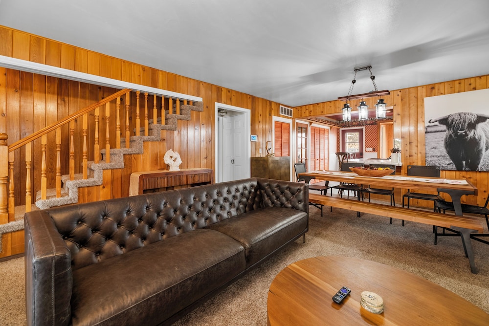 Bunny's Ranch