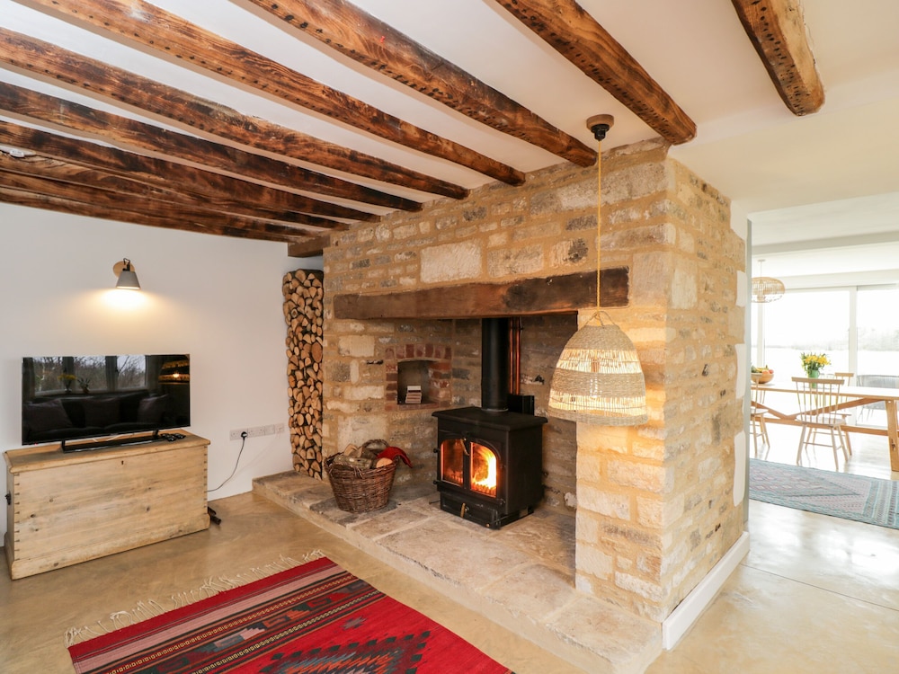 High Cogges Farm Holiday Cottages