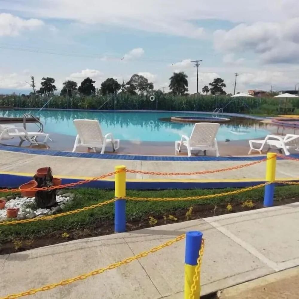 APARTAMENTOS CERCA AL PARQUE DEL CAFE