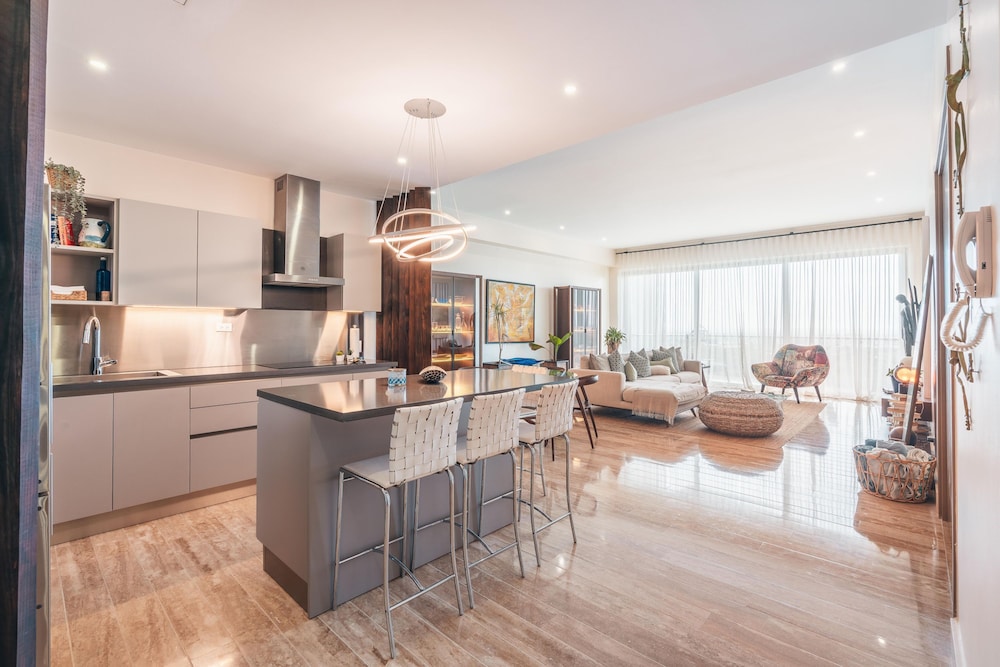 Modern Apartment With Balcony in Cap Cana DAA