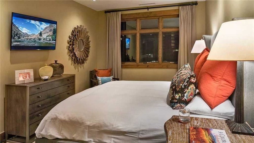 Farwell Mountain 607 4 BedroomCondo By Moving Mountains view 3