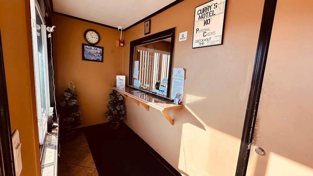 Curry’s Motel by OYO Saginaw MI view 5