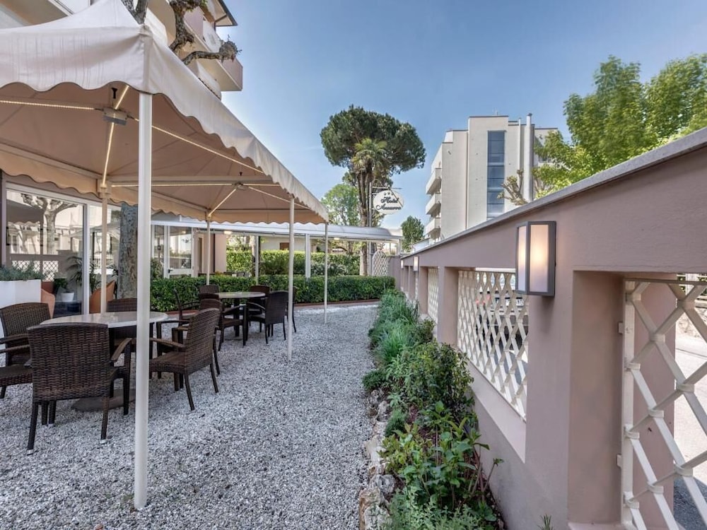Hotel Azzurra