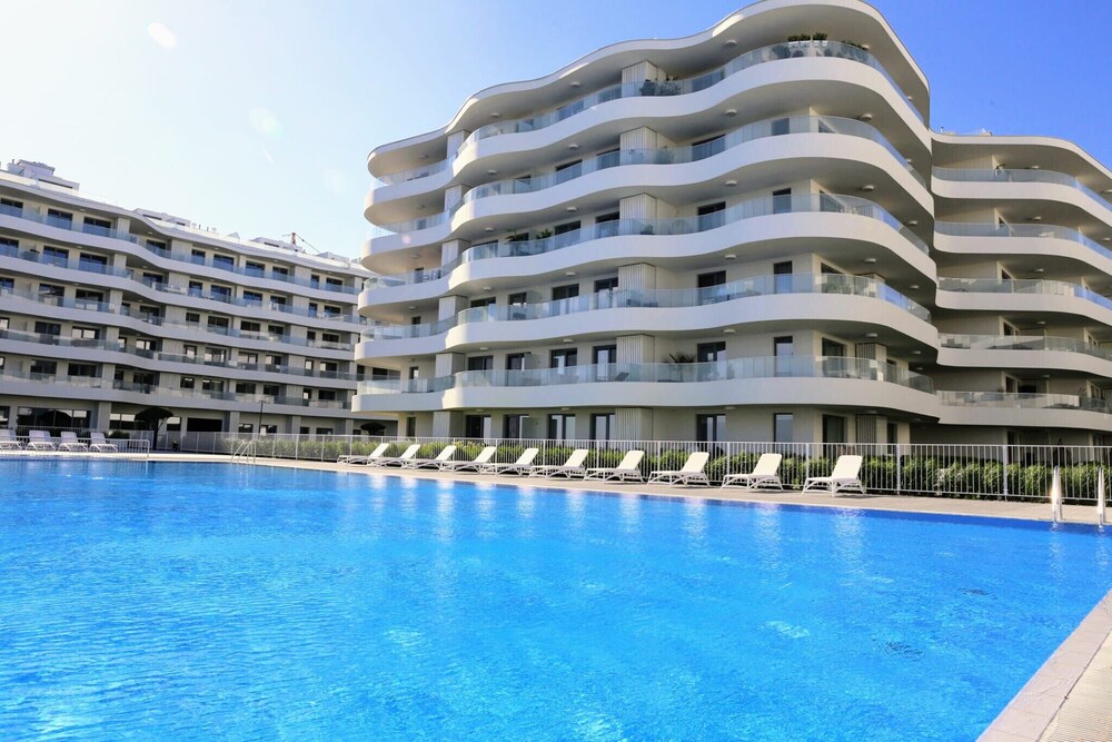 Turquoise Apartment Rogowo by Renters
