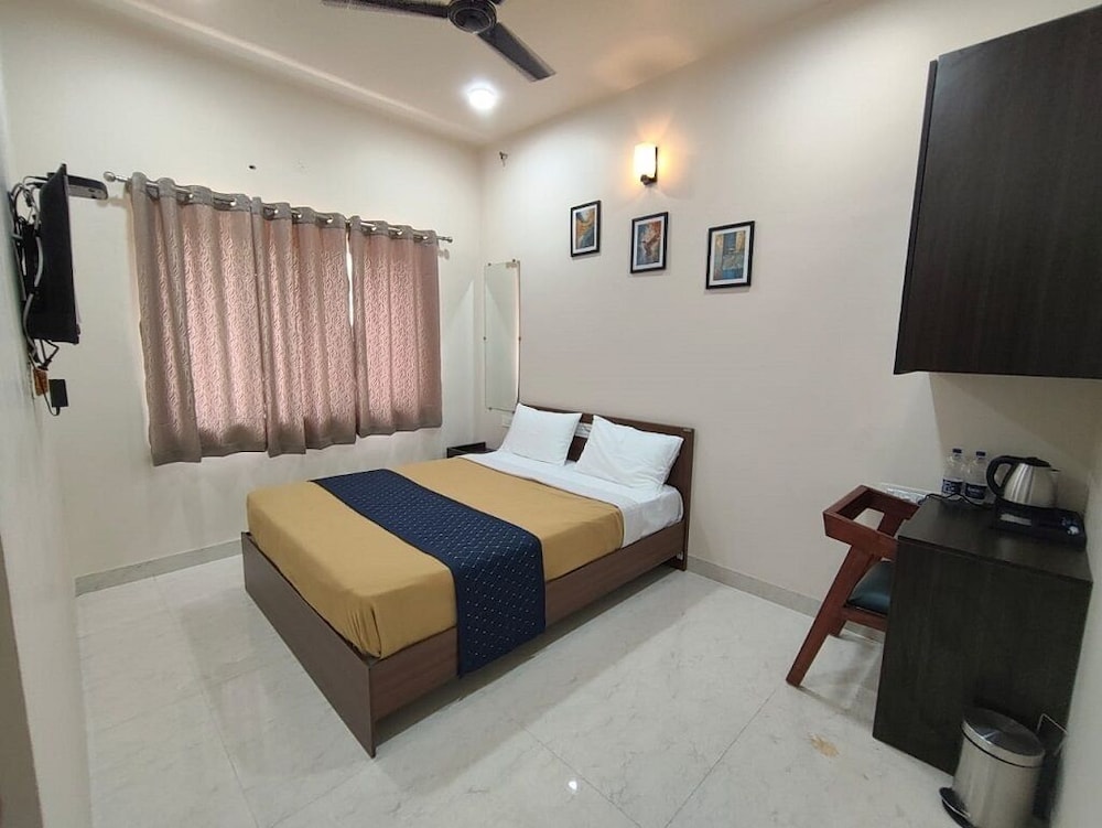 Urban Elite Apart Hotel