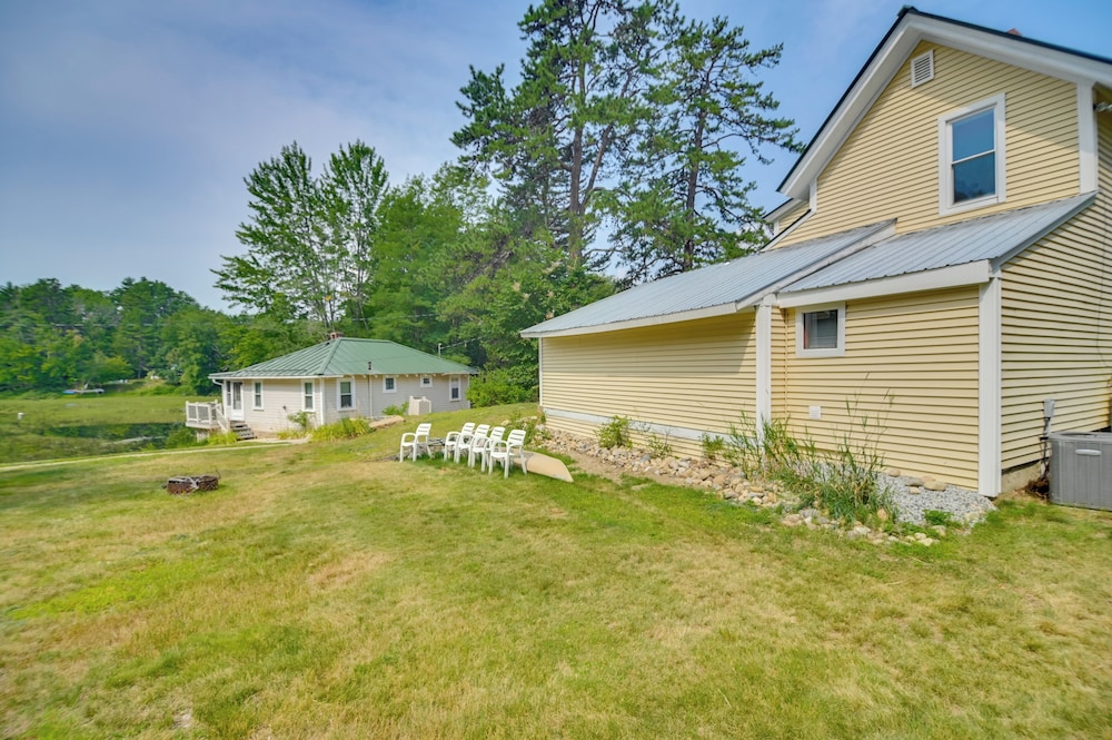 7 Mi to Cranmore Ski Resort! Family Escape w/ Yard