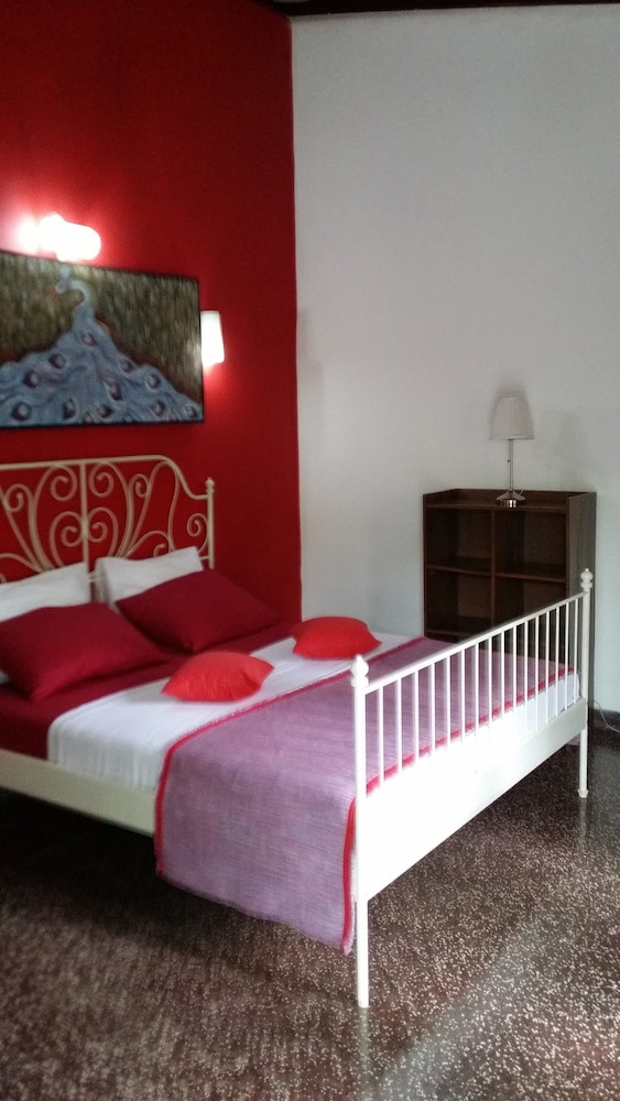 Village Villa Home Stay