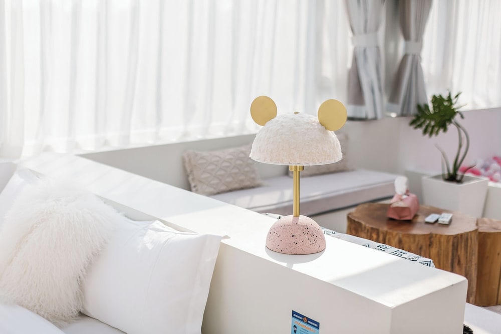 Shanghai Ruochu Designer Guesthouse-Near Shanghai Pudong Airport & Disneyland