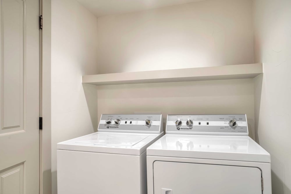 Luxury Mountain Estate w/ Indoor Pool, Gym & Hot Tub Near Keystone | Sleeps 19