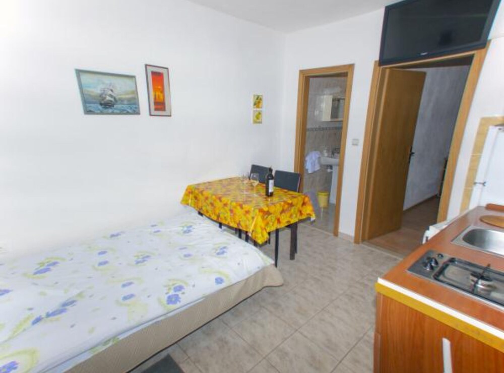 Beachfront Apartments Plaža