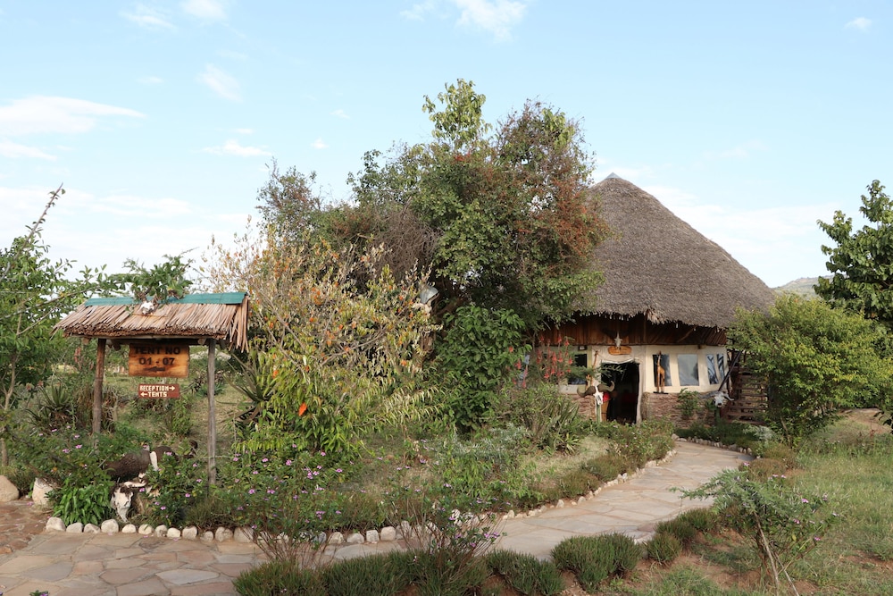 ELangata Olerai Luxury Camp view 5