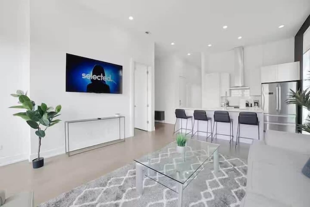 Three Condos Full Building Rental