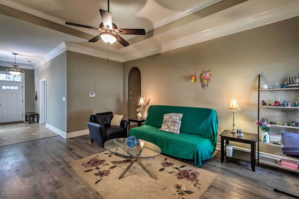 Pet-friendly Valdosta Home w/ Grill! view 3