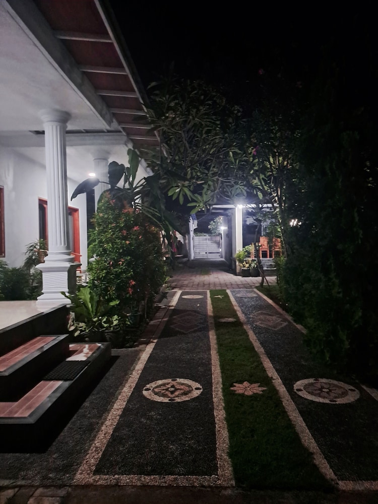 Photo 21
