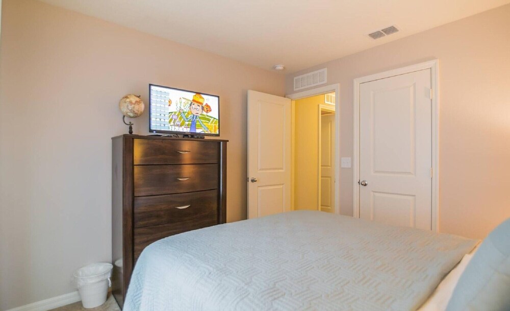5135 Compass Bay view 5