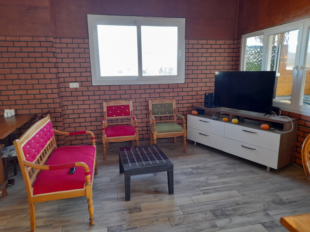 Infinity Ruby Hotel - Image 17