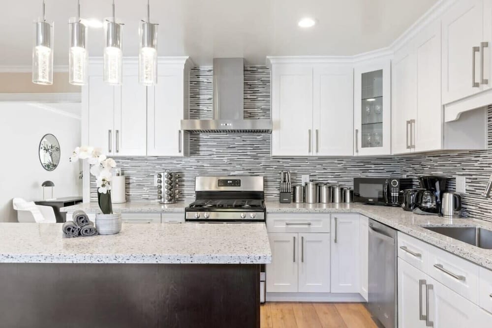 @ Marbella Lane - Modern Refreshing Home
