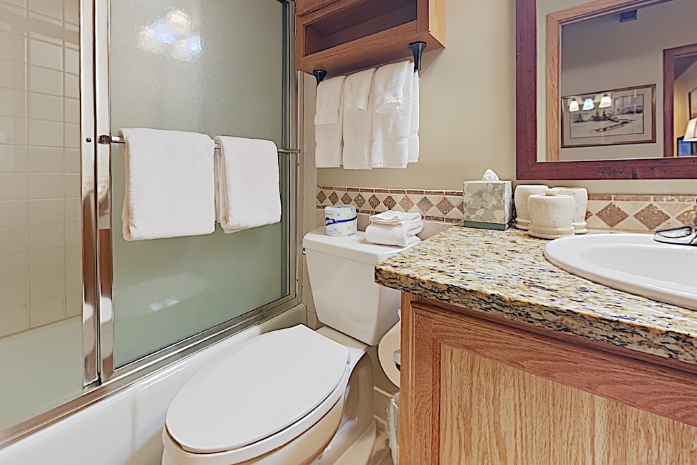 Leesville Vacations - Days Inn by Wyndham Leesville - Property Image 4